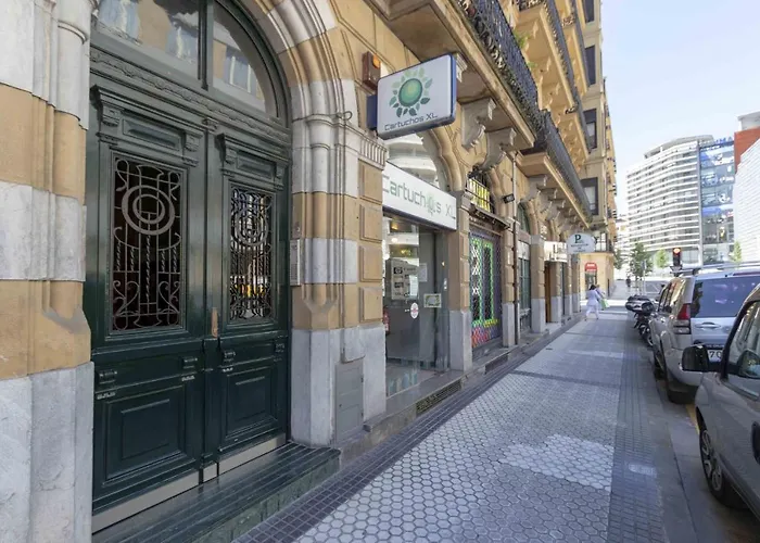 The Collection - Larramendi I * San Sebastian